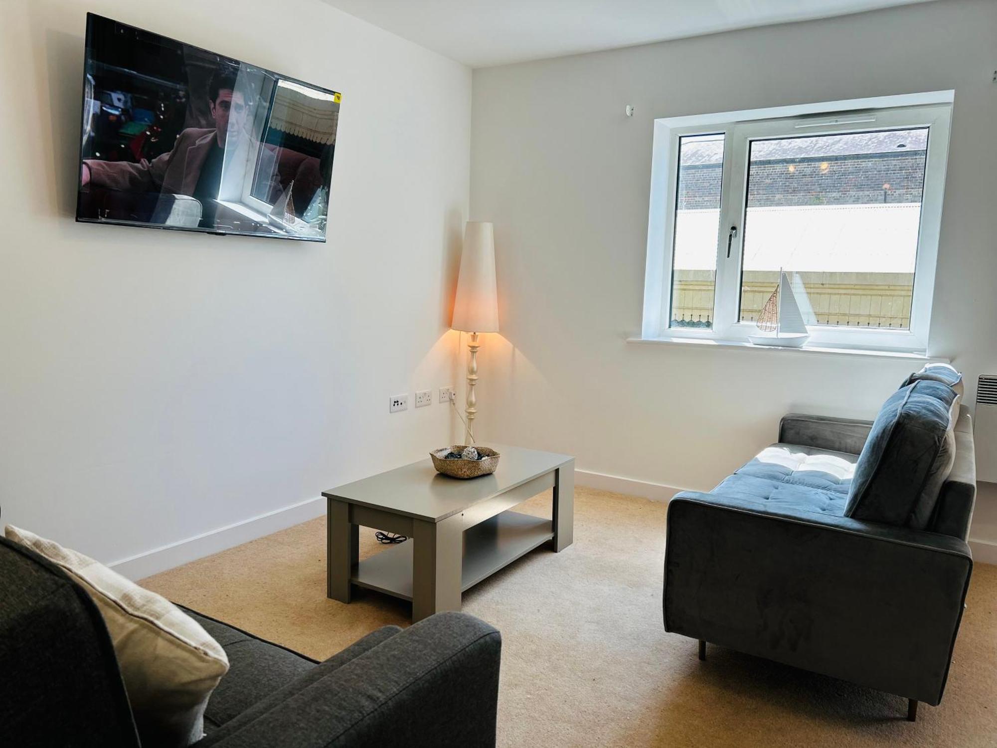Modern Apartment Broad Gauge Way - Ideal For Work And Leisure Wolverhampton Extérieur photo