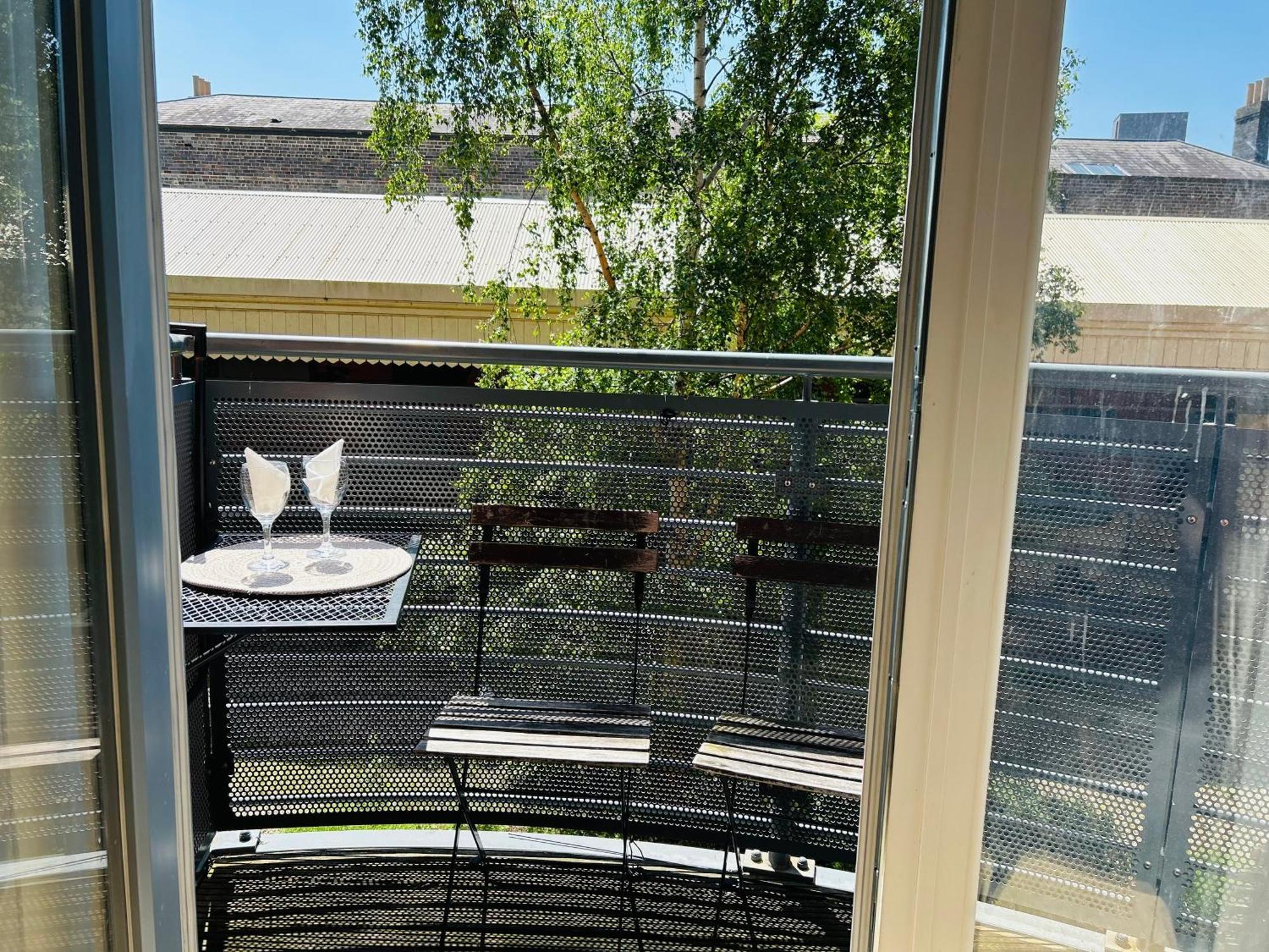 Modern Apartment Broad Gauge Way - Ideal For Work And Leisure Wolverhampton Extérieur photo